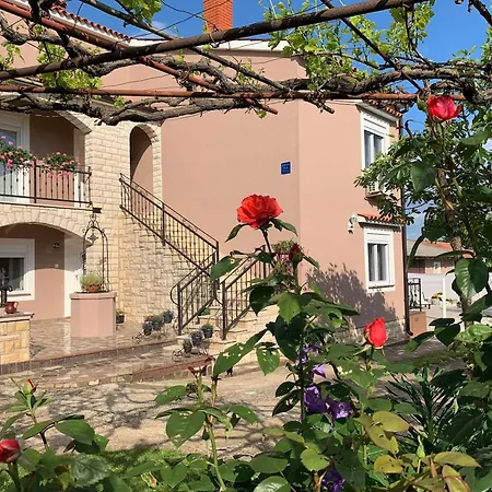 House Lara * Hreljići