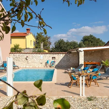 House Lara Tatil Evi *