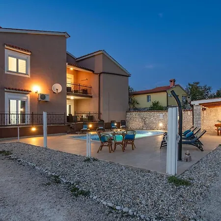Tatil Evi House Lara