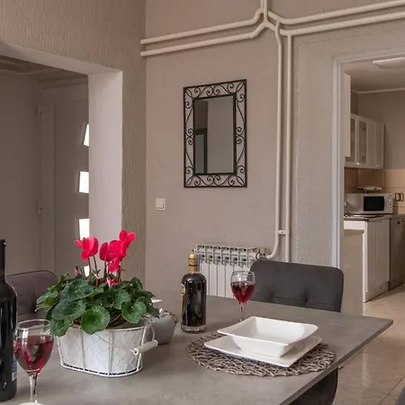 House Lara Tatil Evi