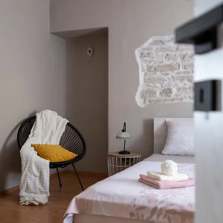 House Lara בית נופש